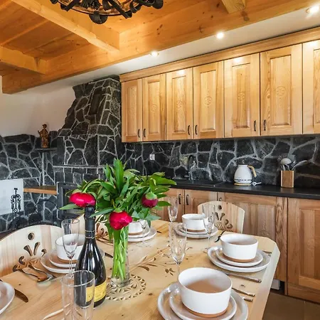 Tatra Lux Zakopane Chalet *