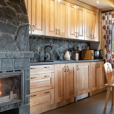 Tatra Lux Zakopane Chalet *